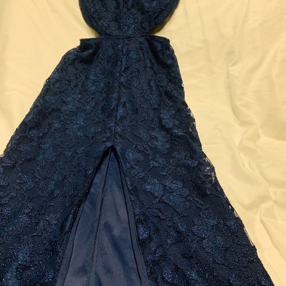 B. Darlin Prom or Formal Dress - Picture 4 of 5